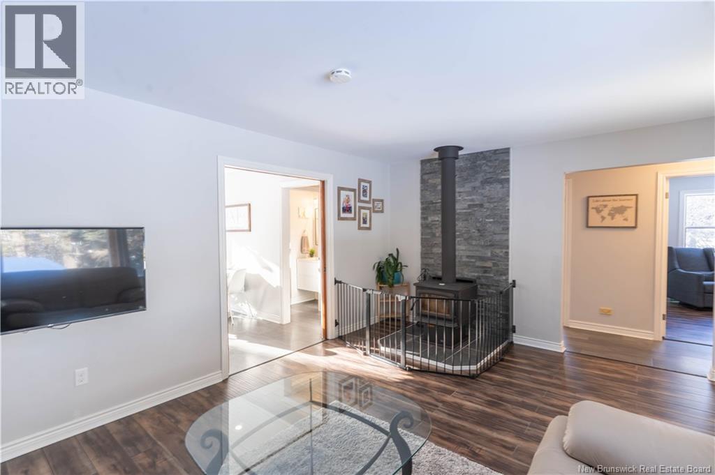 15 McKinnon Road - 29