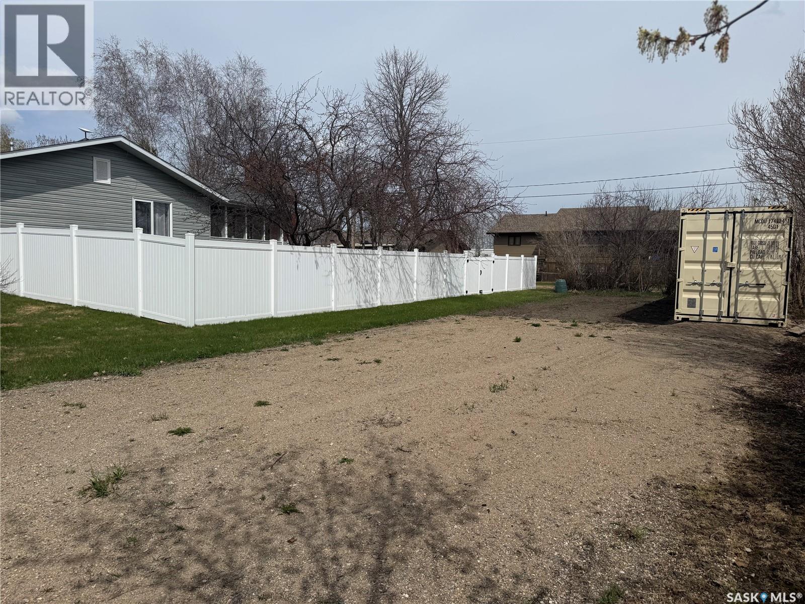 420 Logan AVENUE - 43