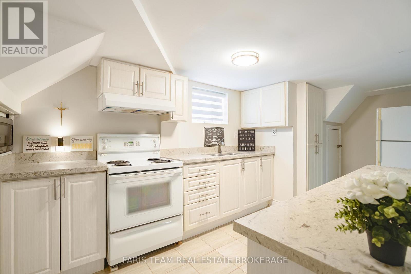 71 HARRISON DRIVE - 24