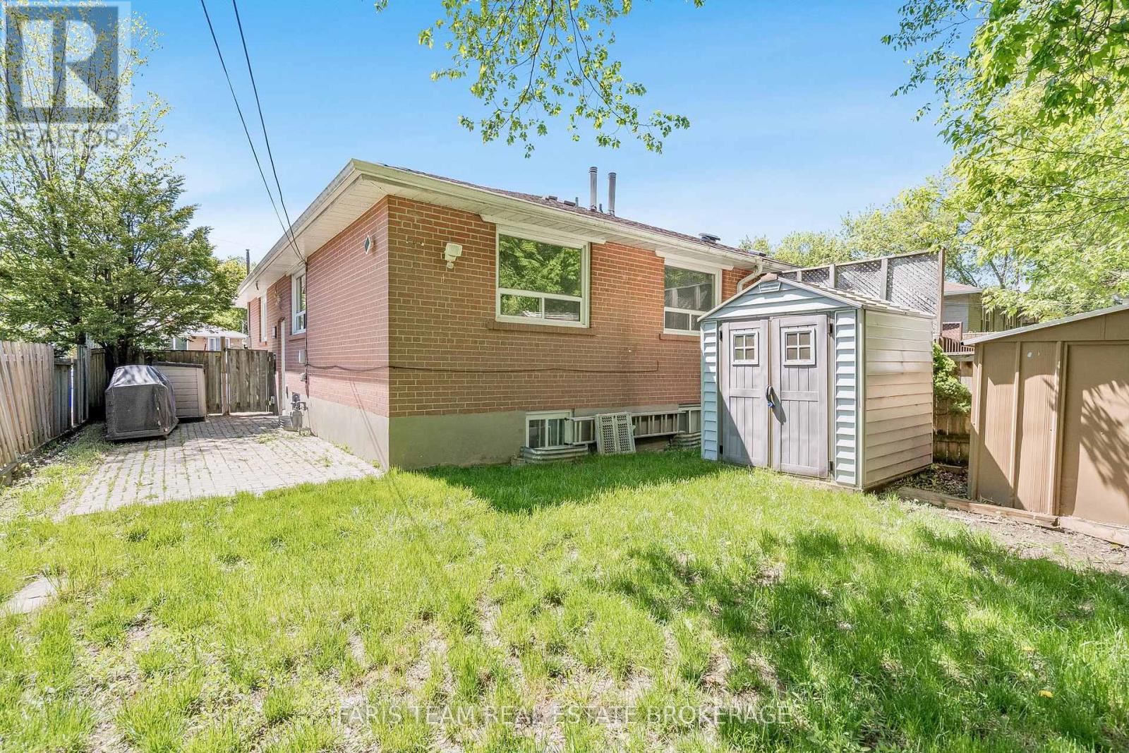 71 HARRISON DRIVE - 36