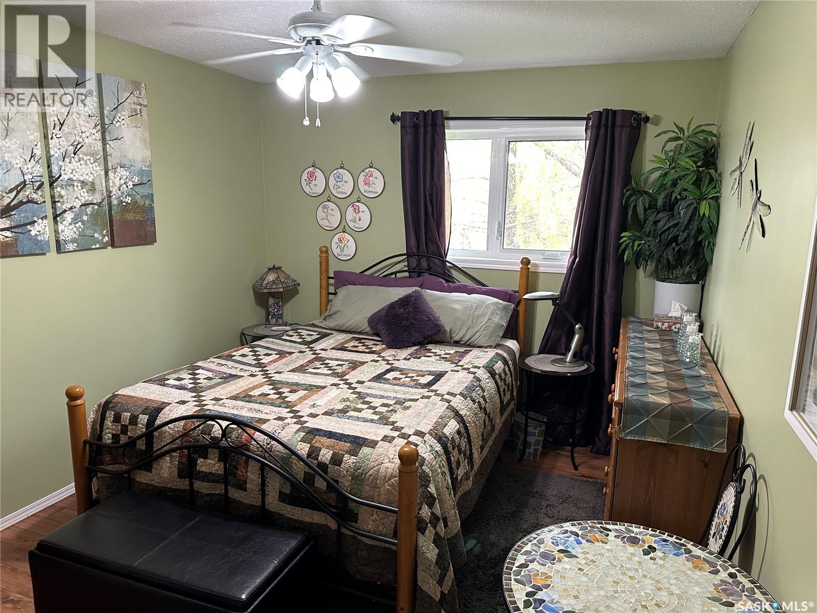 228 6th AVENUE N - 16