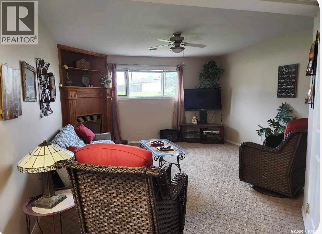 228 6th AVENUE N - 46
