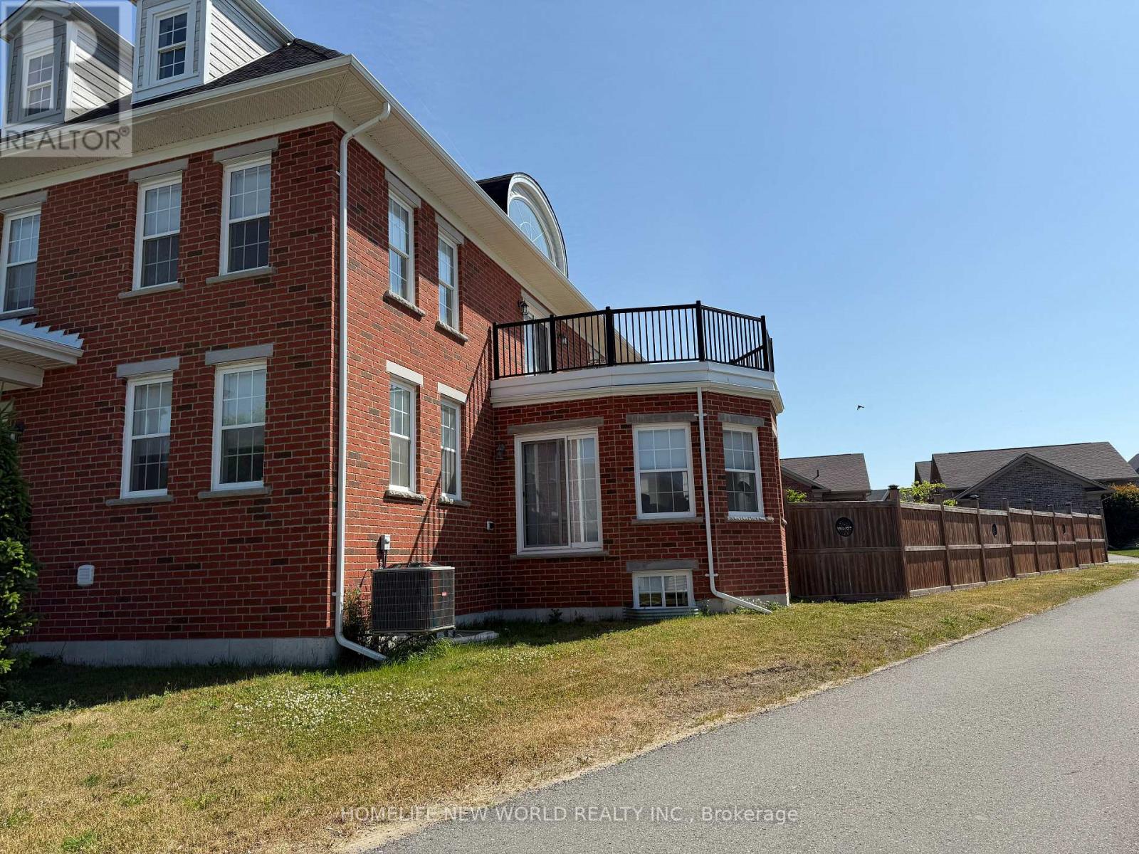 724 JAMES SWEETMAN AVENUE - 4