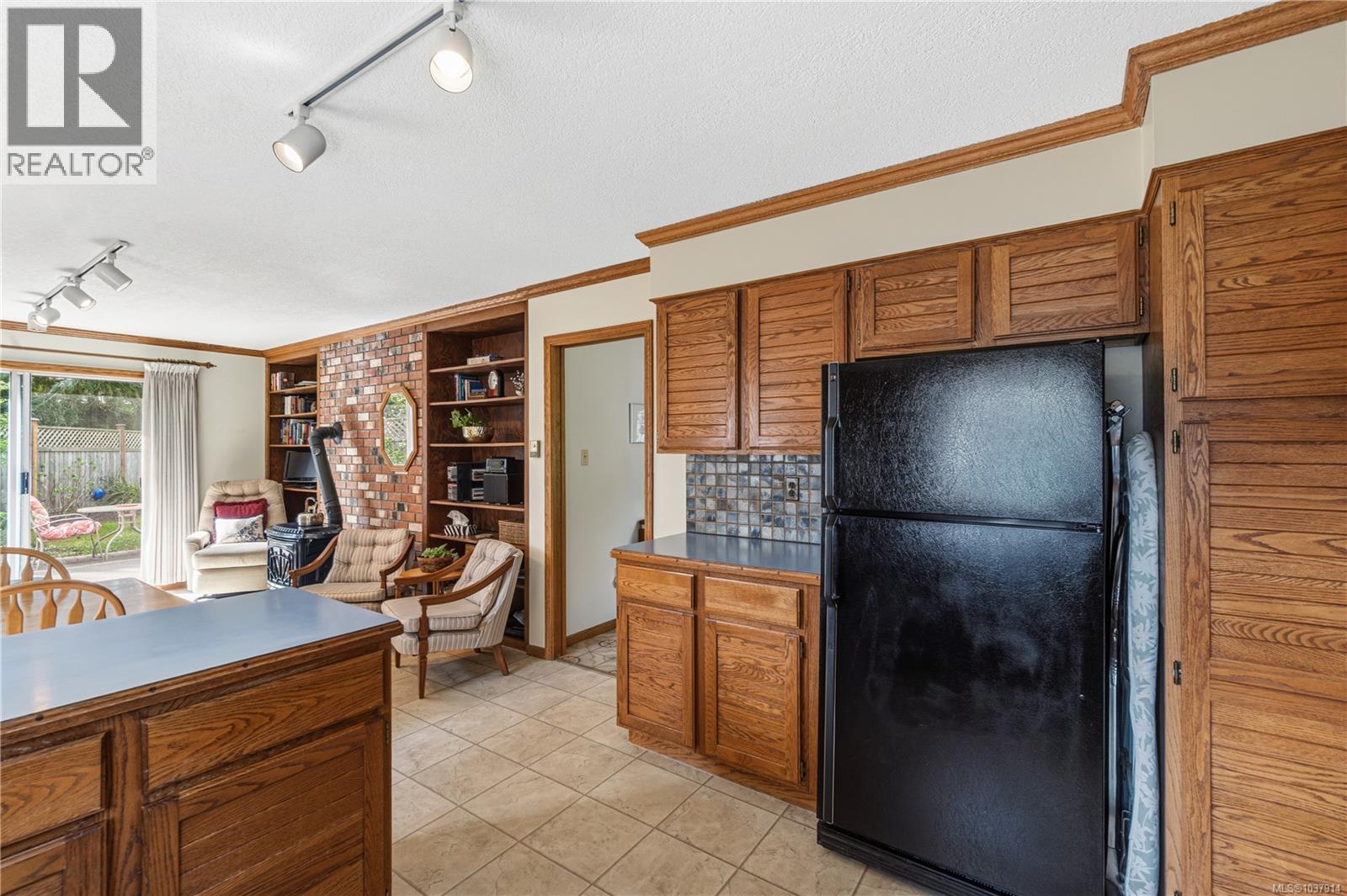 1156 Wedgewood Close, Qualicum Beach