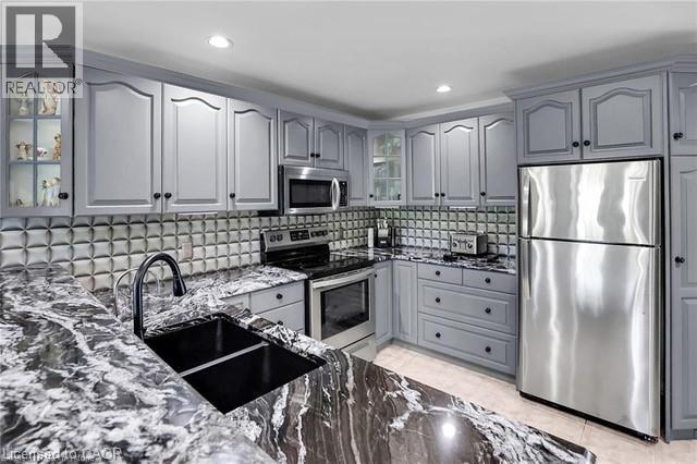 975 FOSS Road - 14