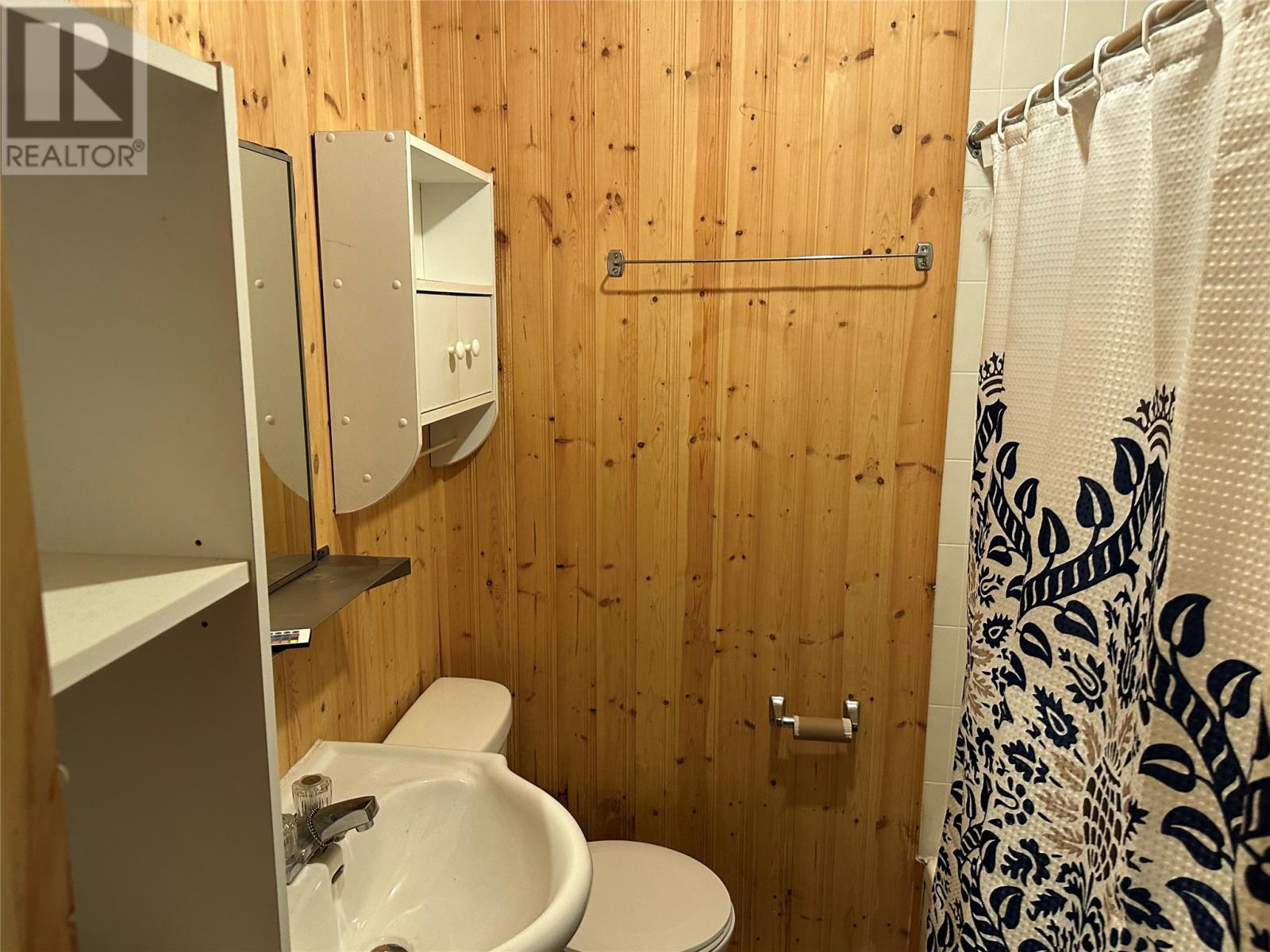 168 Ocean Pond Road - 44