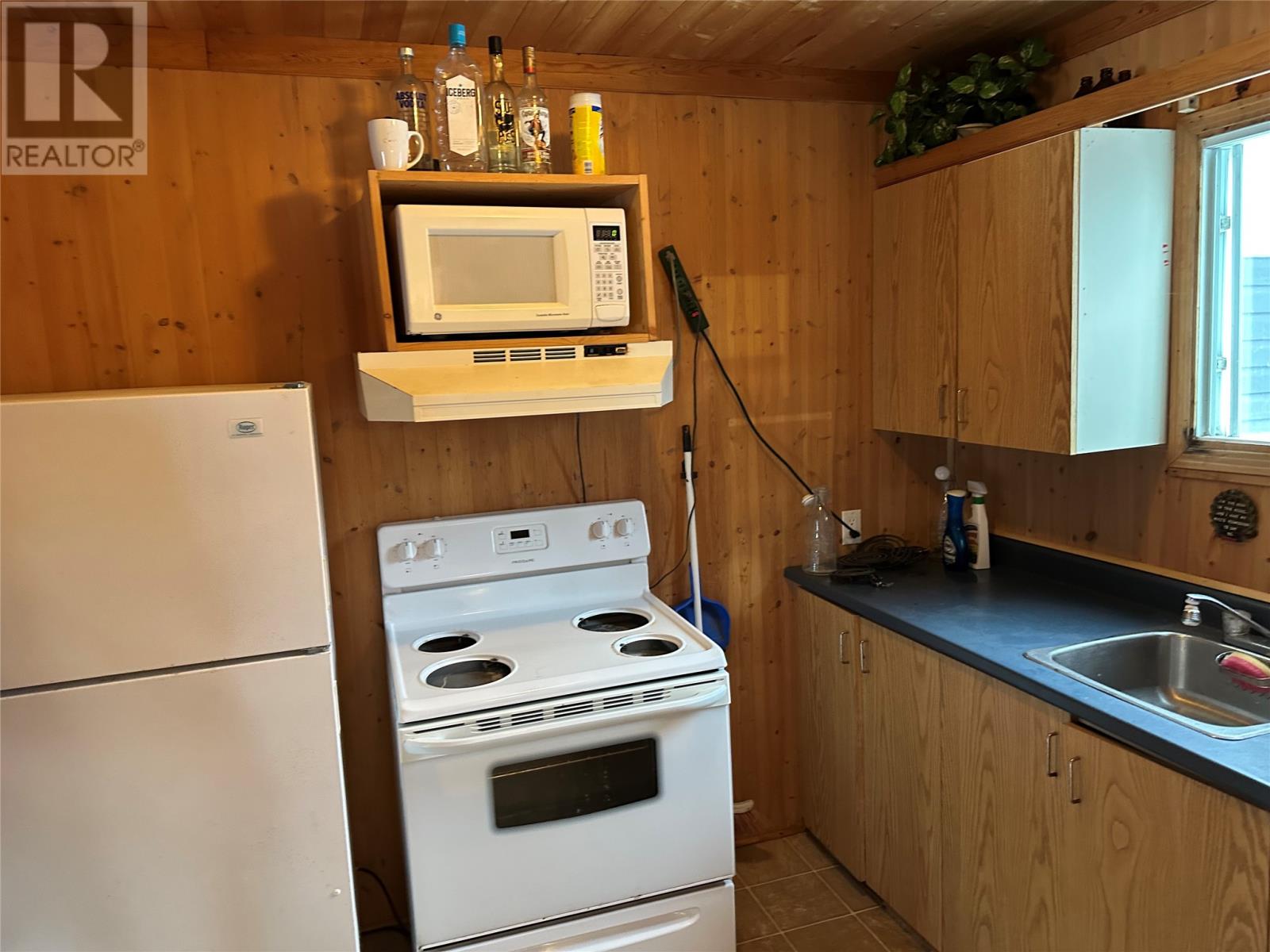 168 Ocean Pond Road - 47