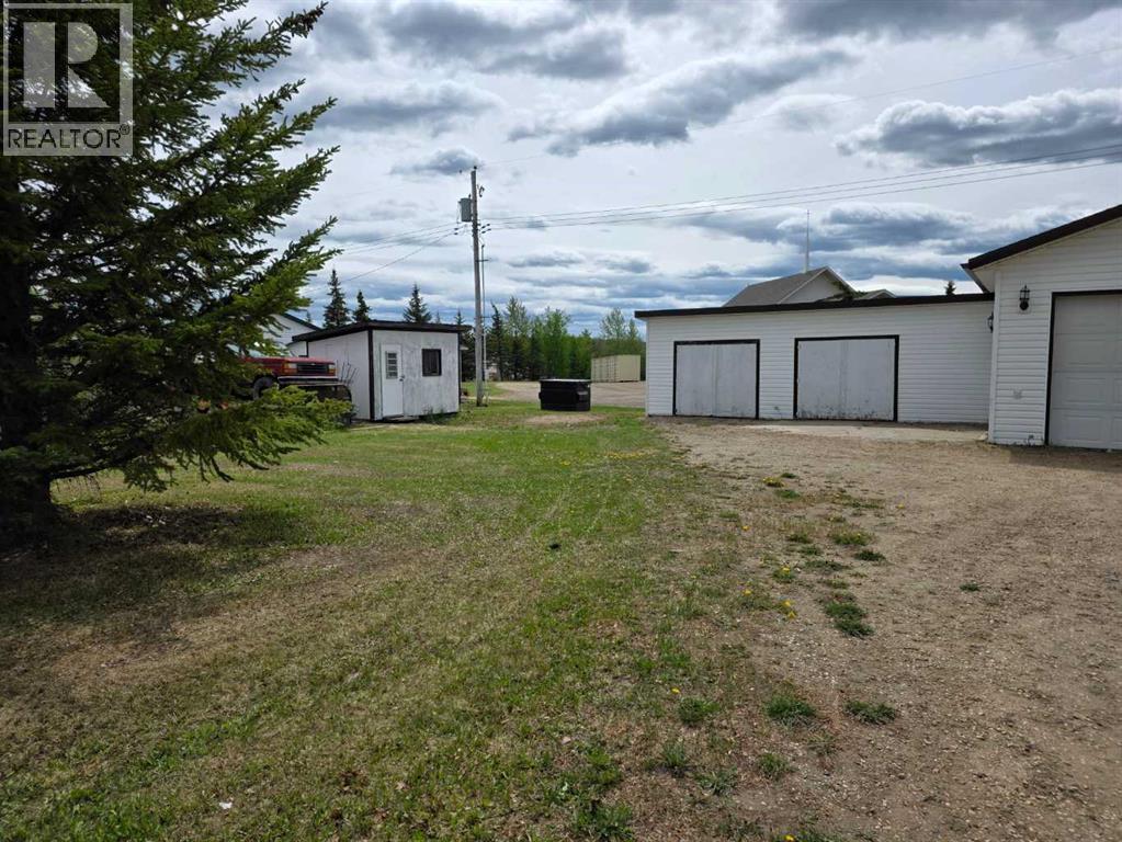 10215 99 Avenue - photo 3