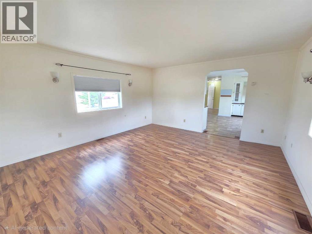 10215 99 Avenue — photo 22