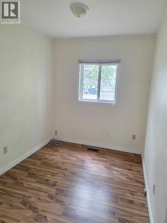 10215 99 Avenue — photo 23