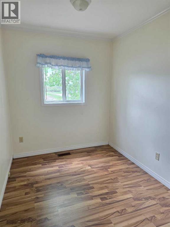 10215 99 Avenue — photo 24