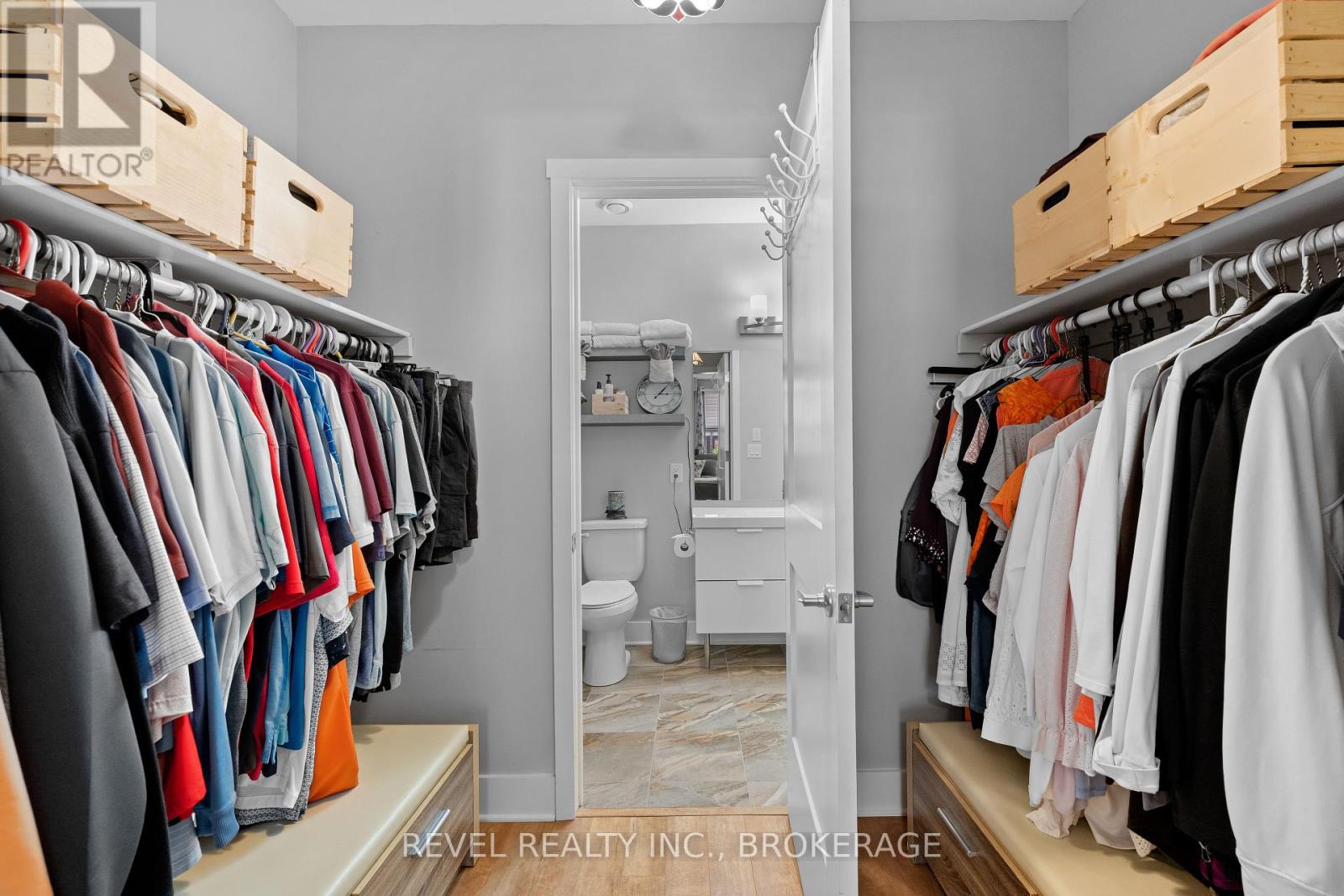 #14 130 WATER STREET E - 13