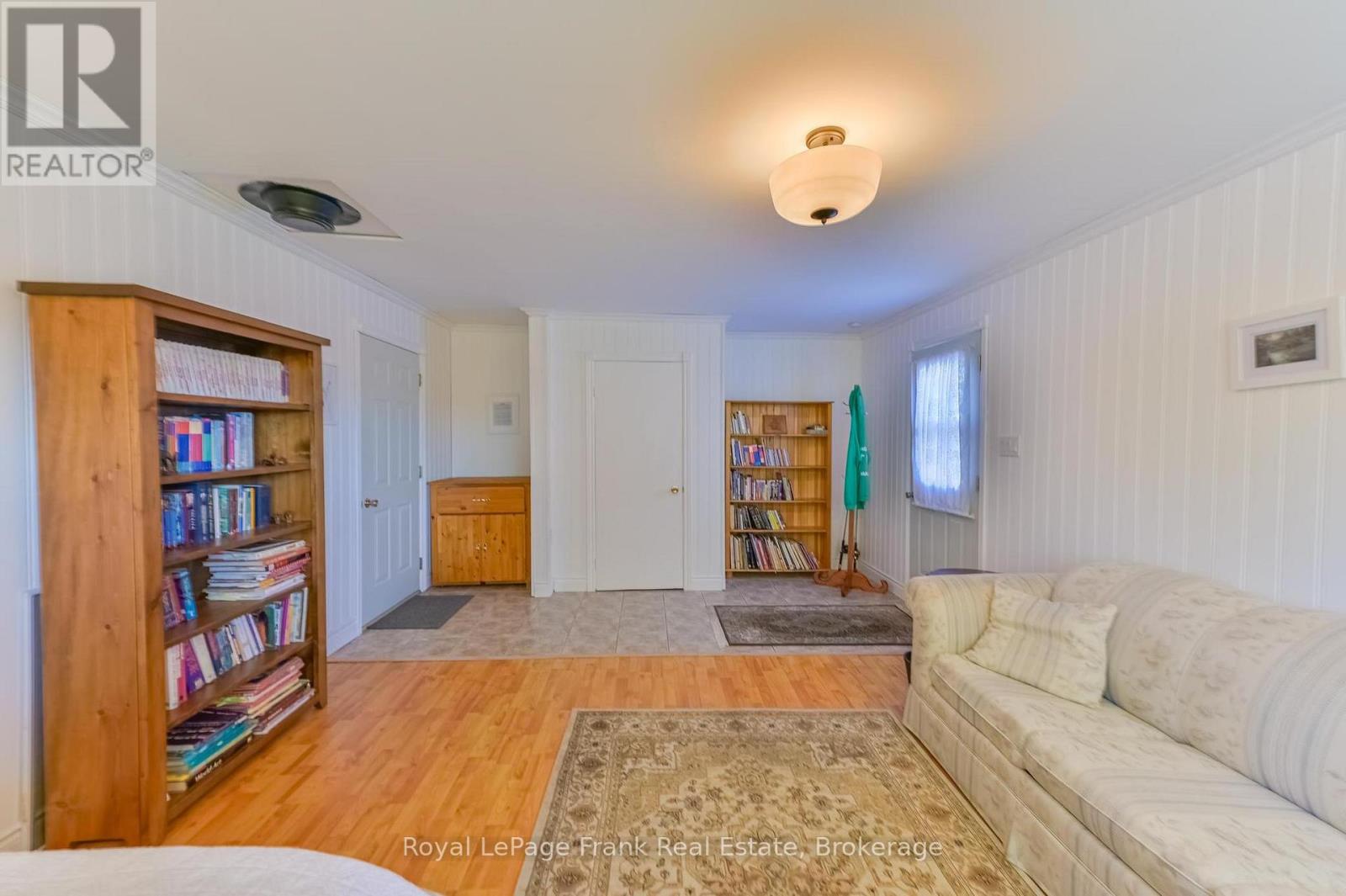 835 KIMBERLY DRIVE - 29