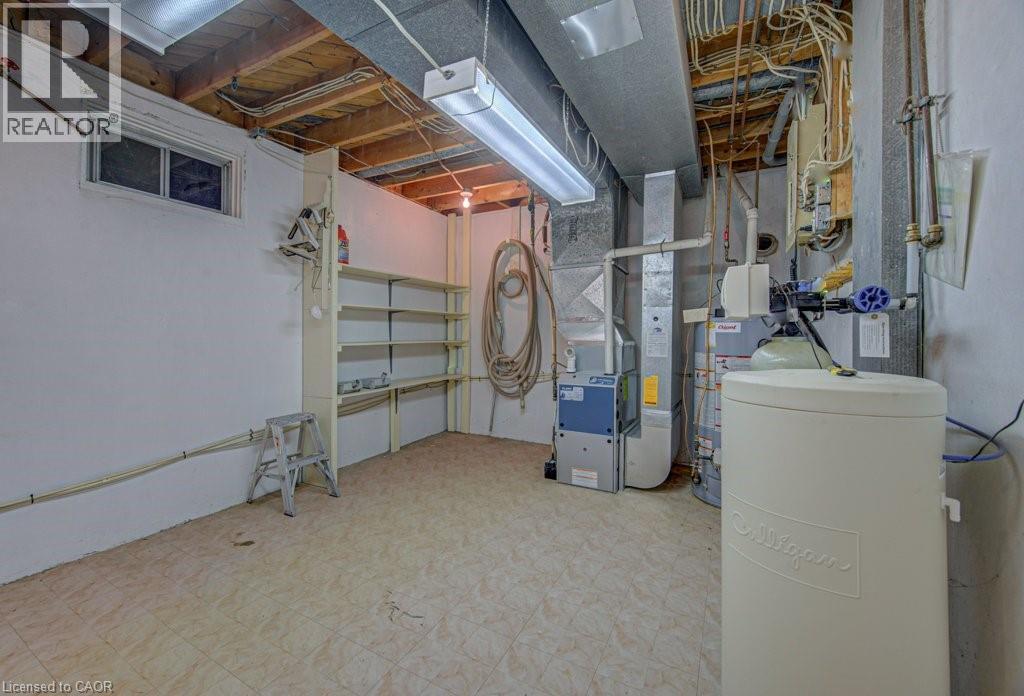 79 WOODHAVEN Road - 35