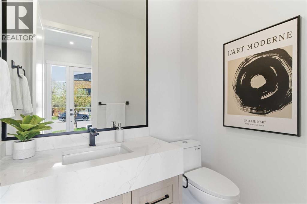 2807 25A Street SW - 11