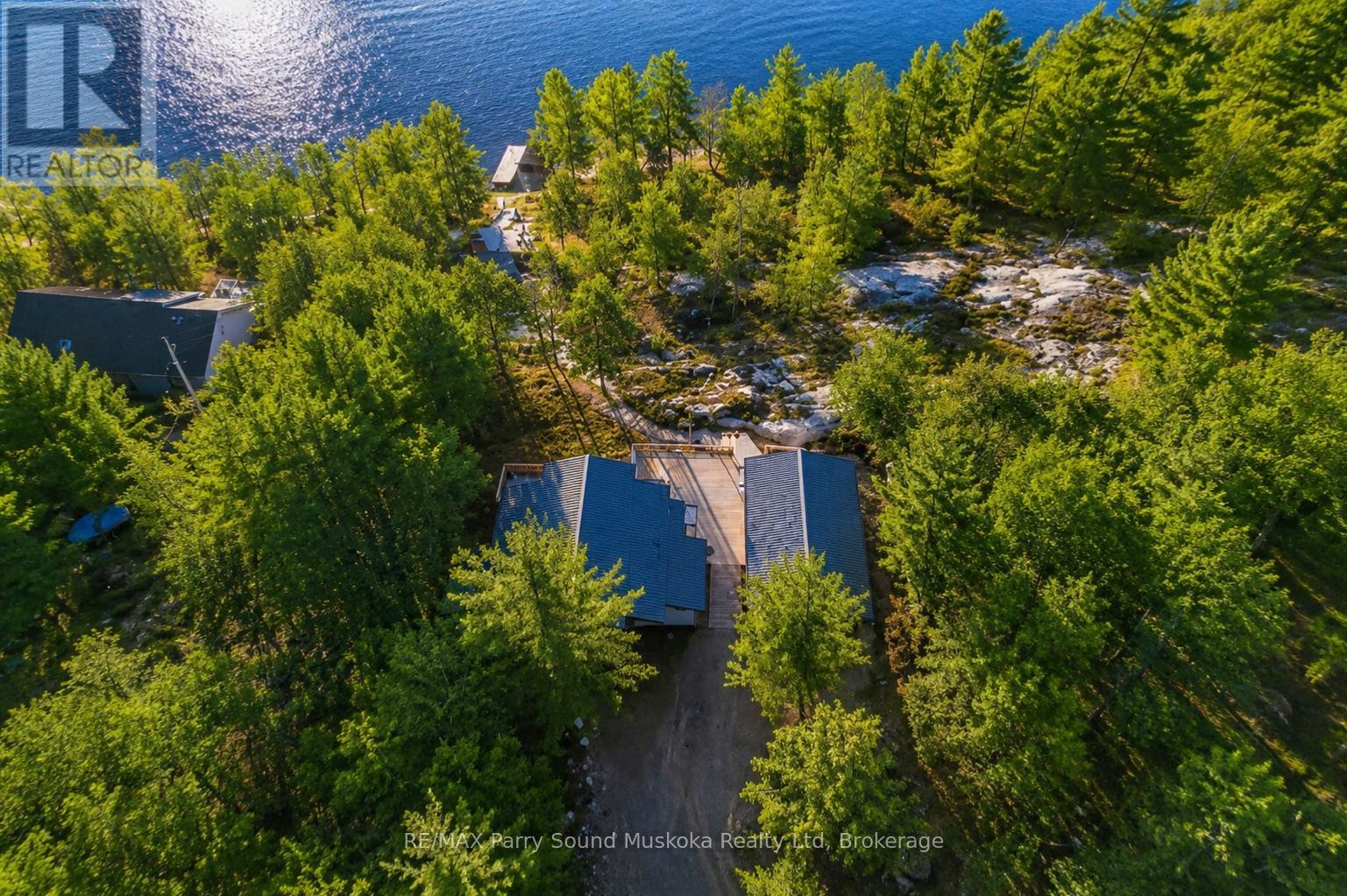 16 HILLSIDE DRIVE