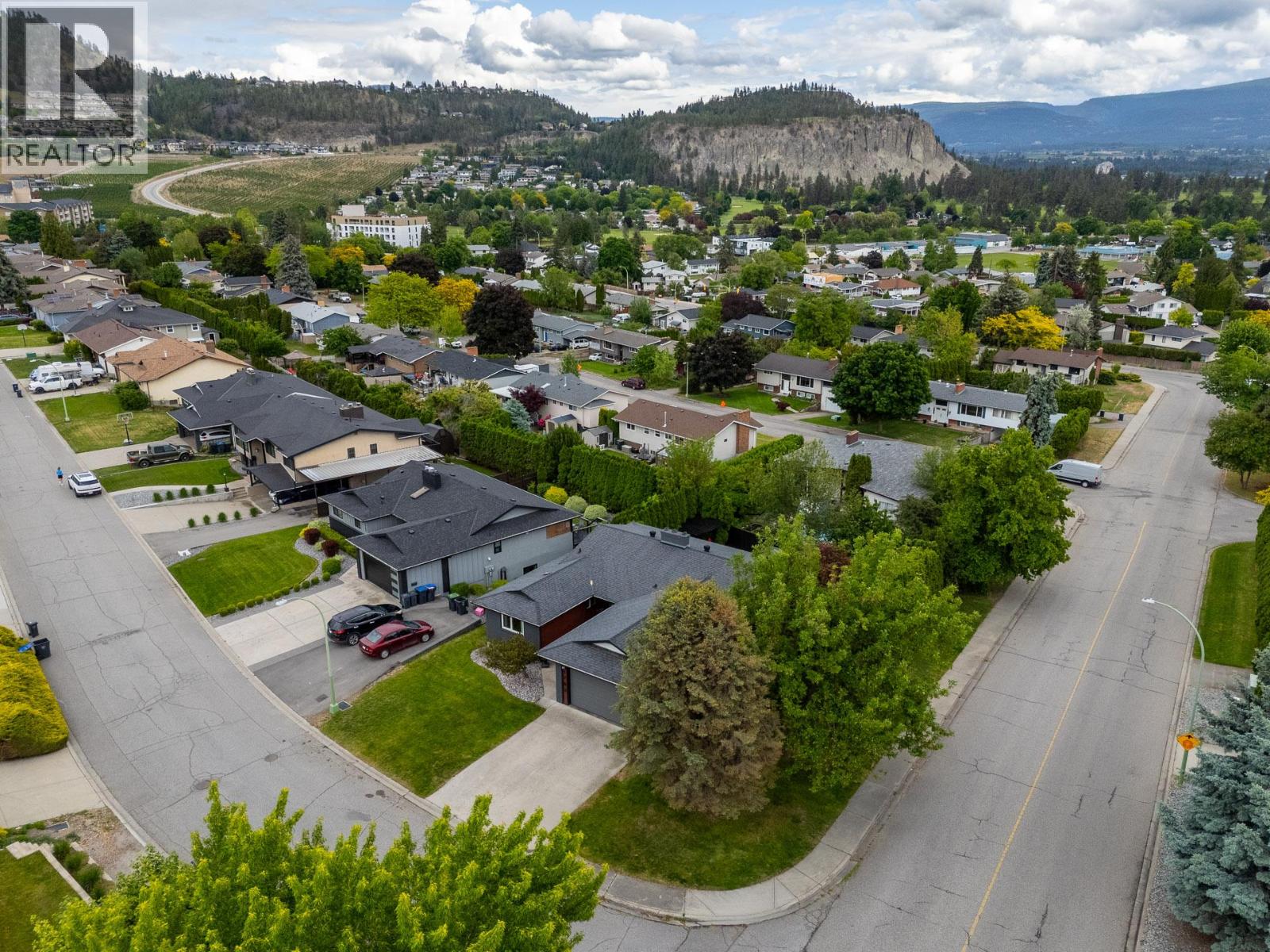  1703 Sonora Drive, Kelowna