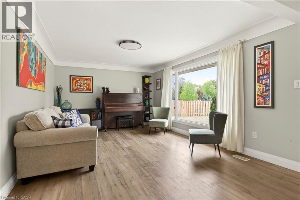 183 SUNNYRIDGE Road - 5