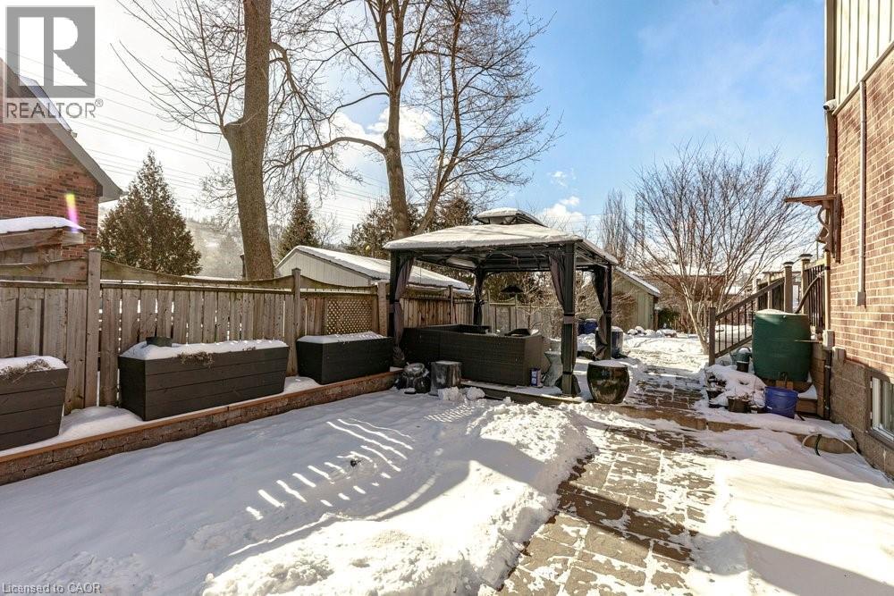 158 EWEN Road - 43