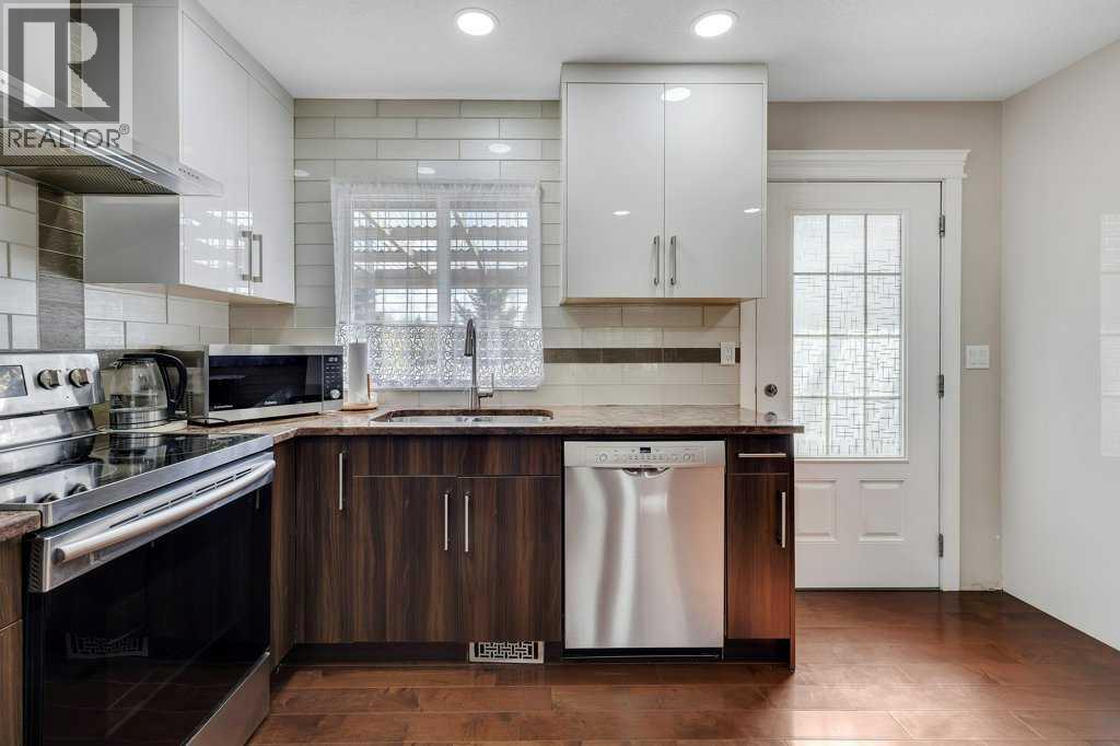 155 Midcrest Crescent SE - 16