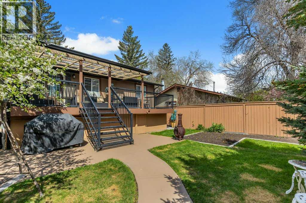 155 Midcrest Crescent SE - 43