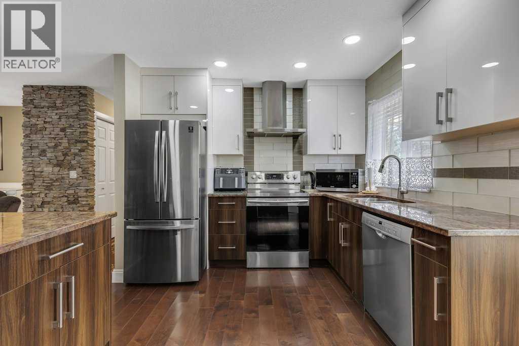 155 Midcrest Crescent SE - 18