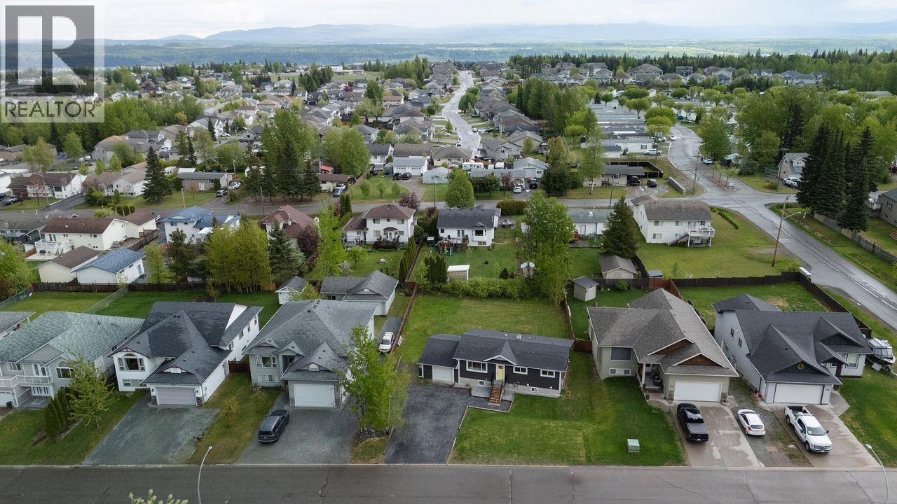 7060 EUGENE ROAD - 23