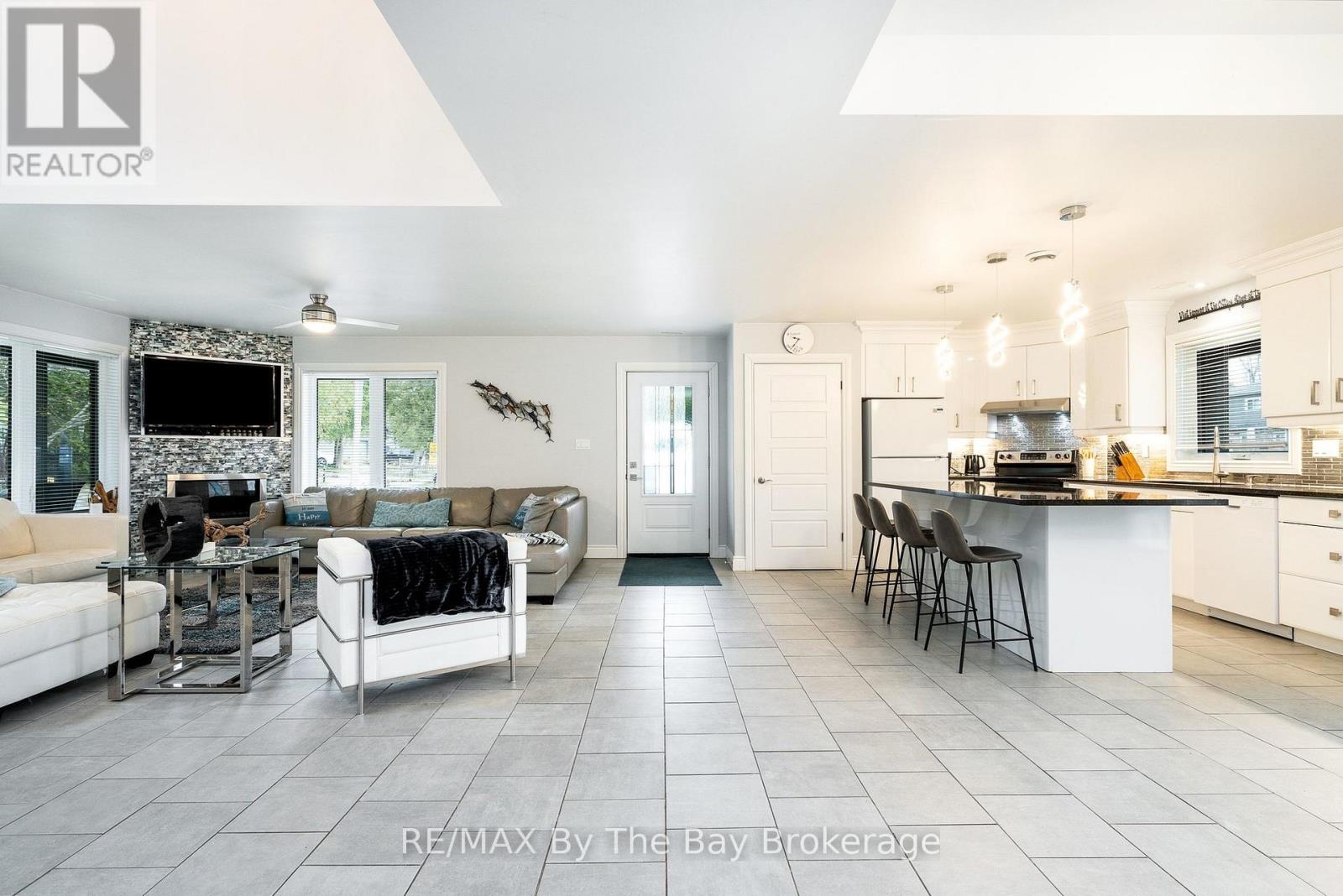 961 SHORE LANE - 23