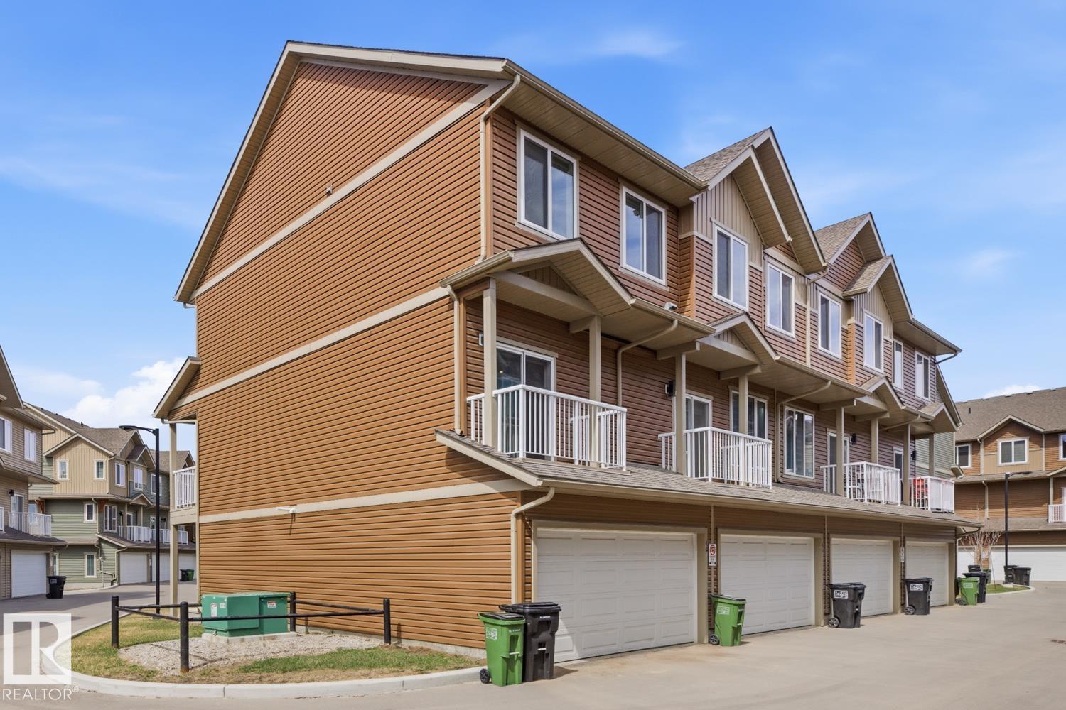 #40 1051 GRAYDON HILL BV SW SW - 39