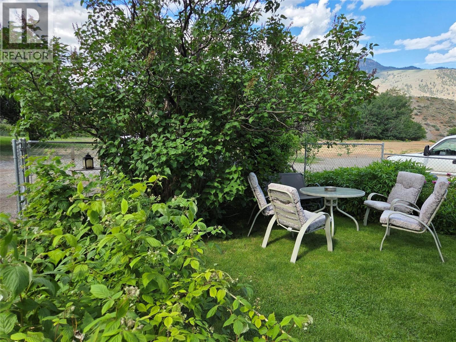 410 6th Avenue, Keremeos