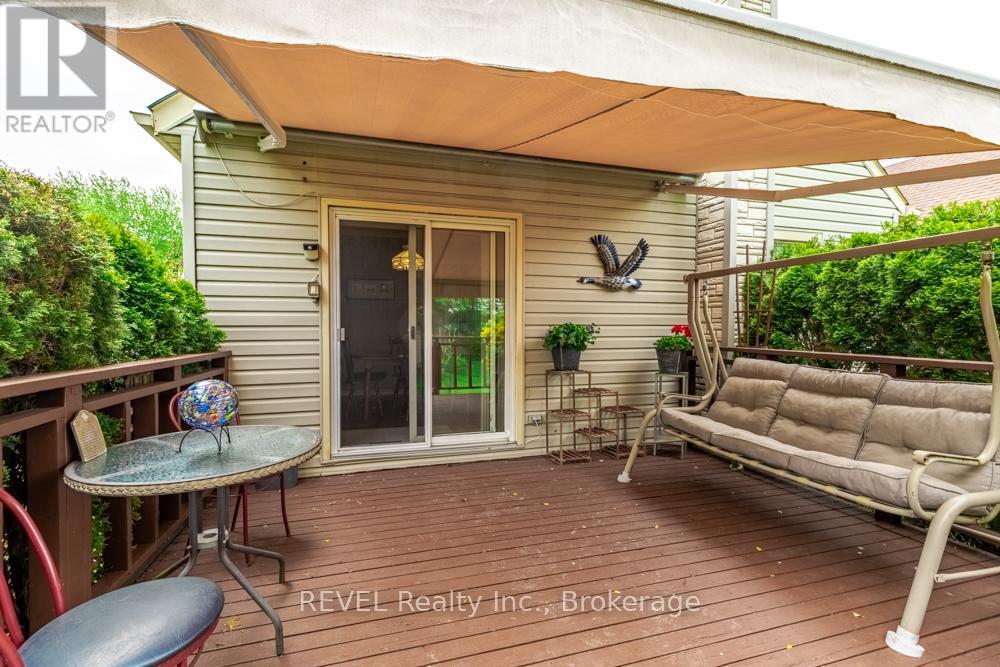 4092 ACHESON AVENUE - 23