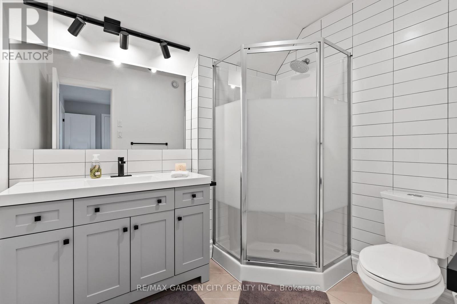 3465 VINEHAVEN TRAIL - 32