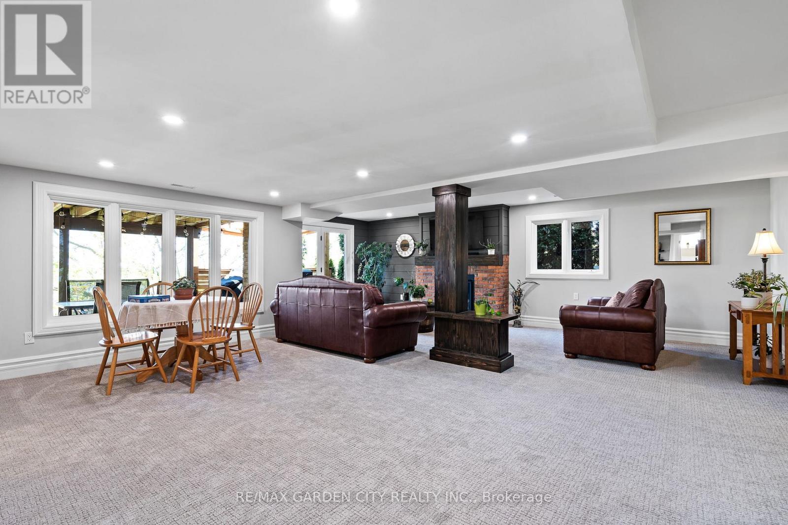 3465 VINEHAVEN TRAIL - 34