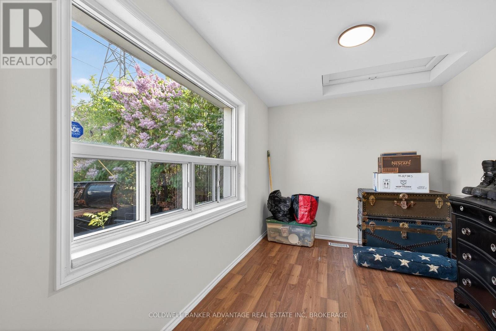 614 WATERLOO STREET - 19