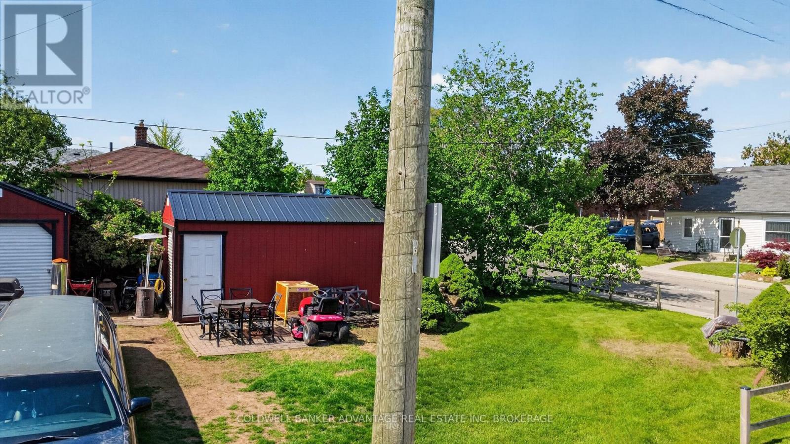 614 WATERLOO STREET - 4