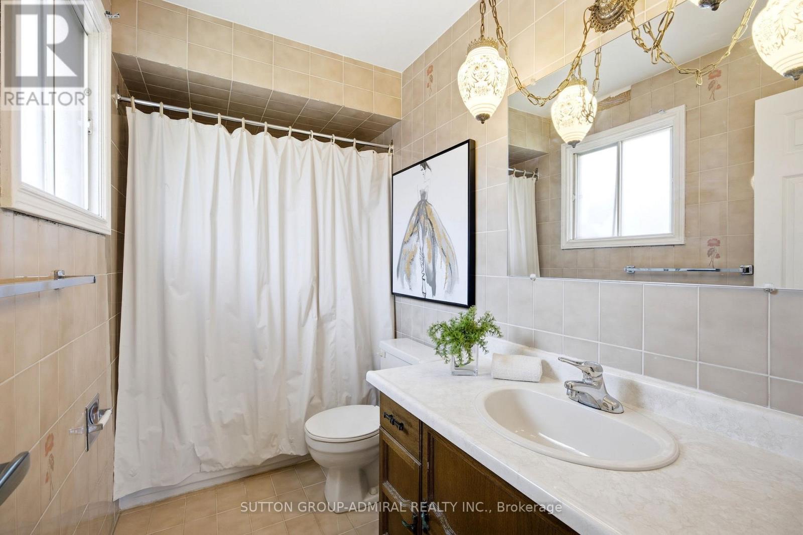 108 BENJAMIN DRIVE - 21
