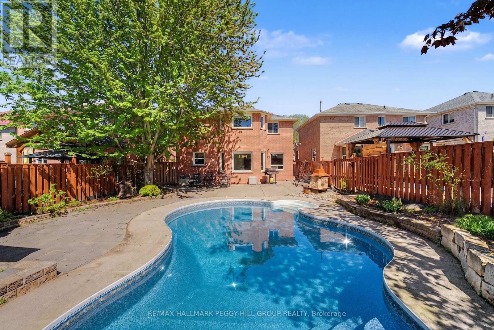 28 HAWKINS DRIVE - Image 2