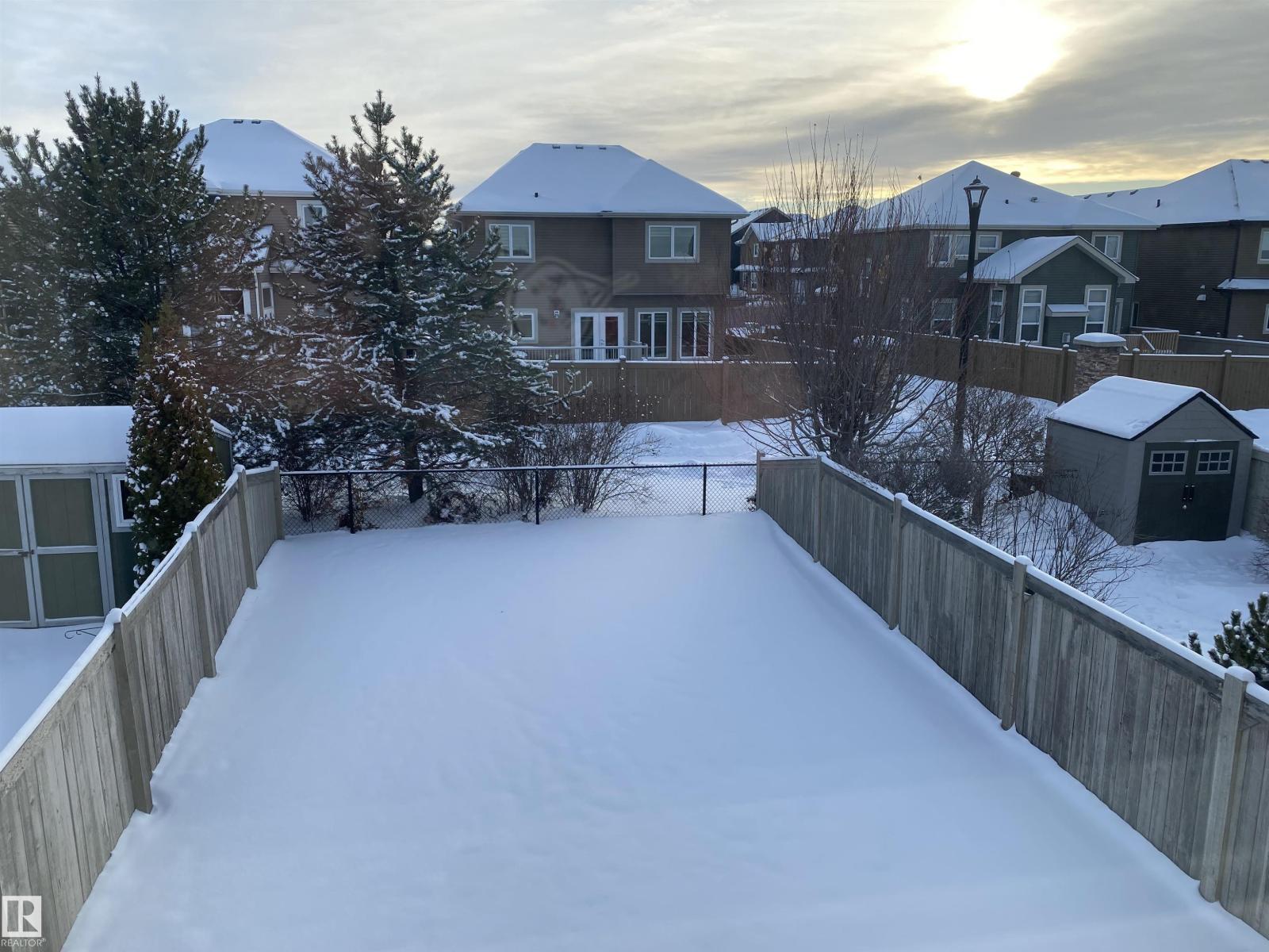 6411 18 AV SW - 26
