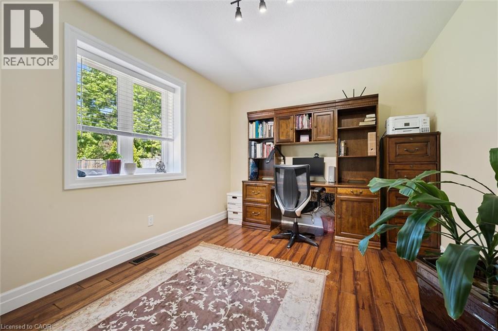 57 MARGARET Avenue S - 16