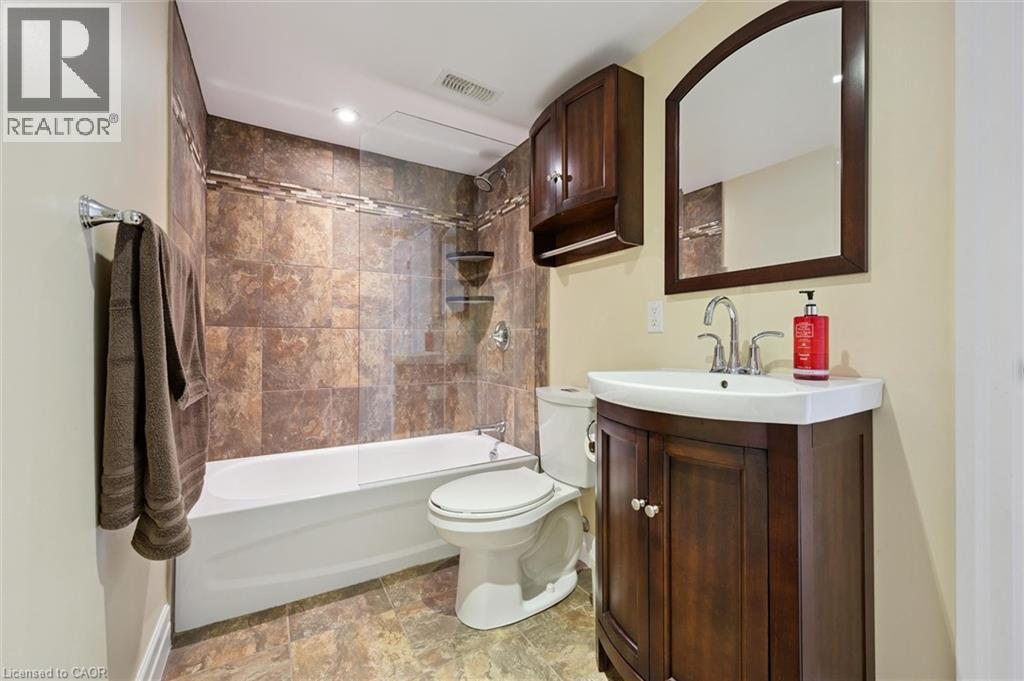 57 MARGARET Avenue S - 27