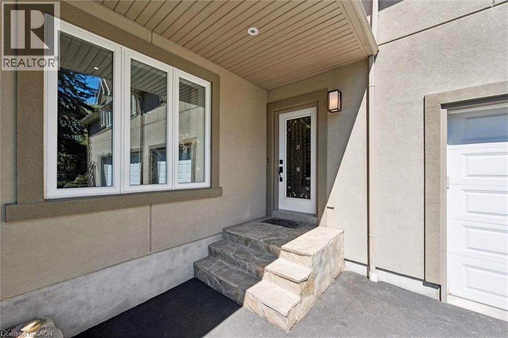 57 MARGARET Avenue S - 4