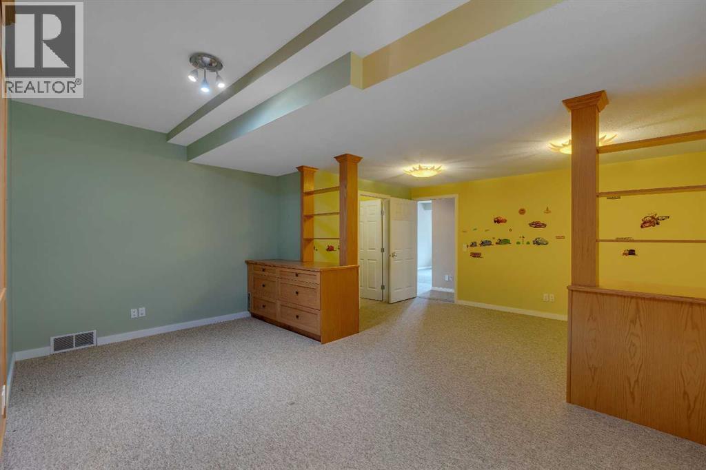56 Royal Abbey Rise NW - 45