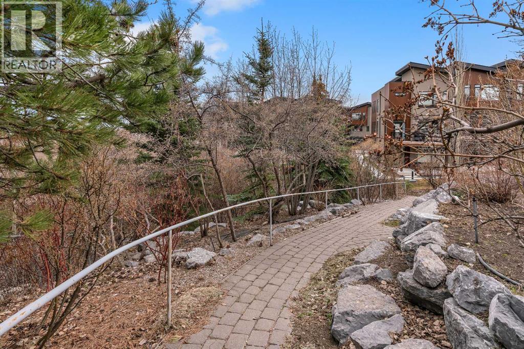 56 Royal Abbey Rise NW - 49