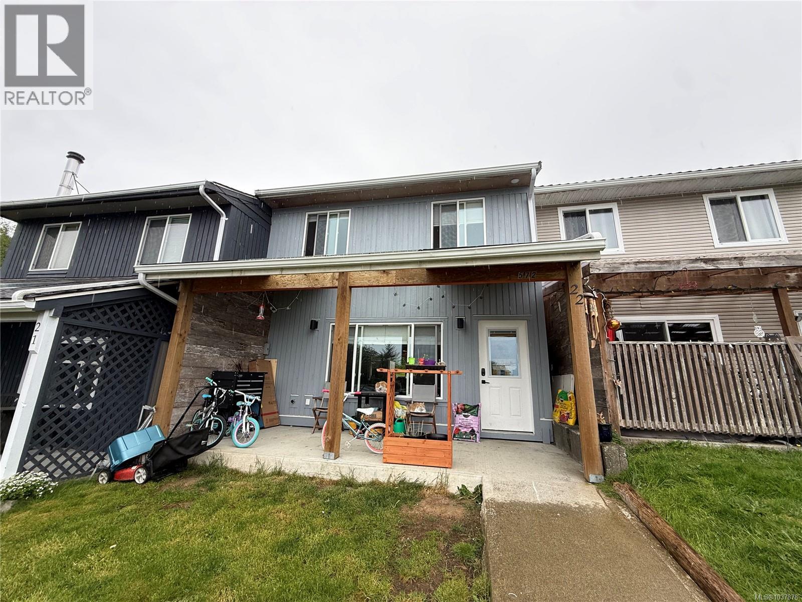9572 Carnarvon Pl, Port Hardy