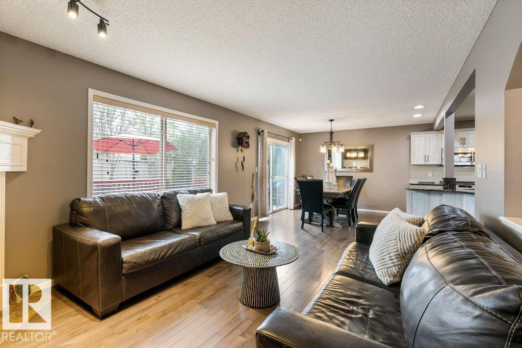 109 ERIN RIDGE DR - 14