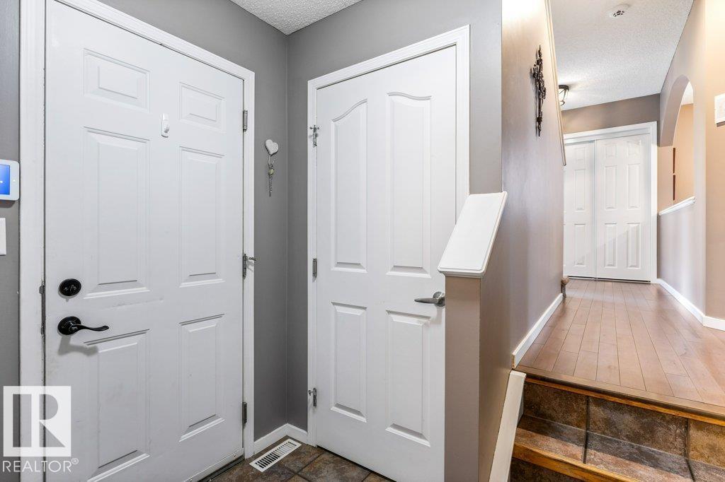 109 ERIN RIDGE DR - 16