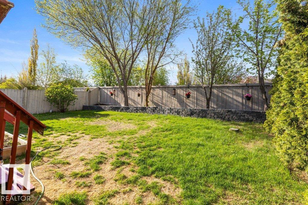 109 ERIN RIDGE DR - 44