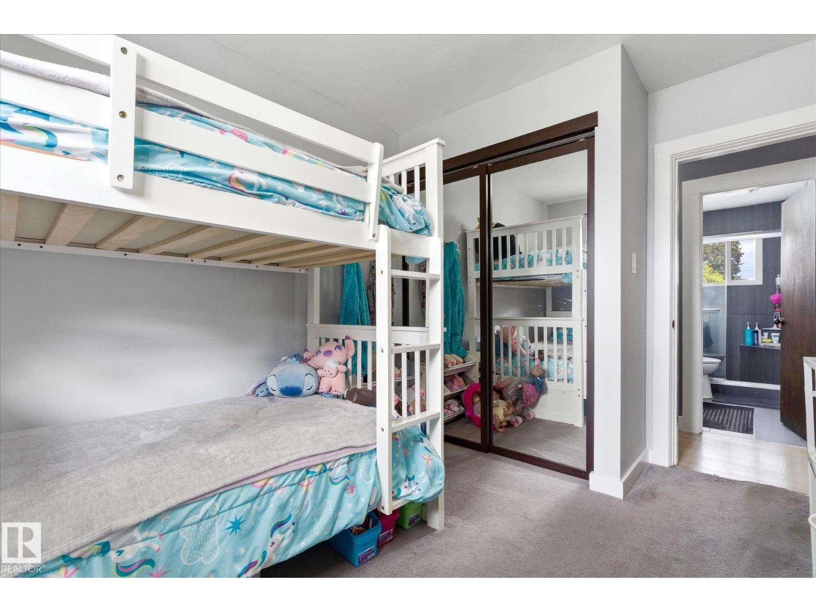 10945 164 ST NW - 22