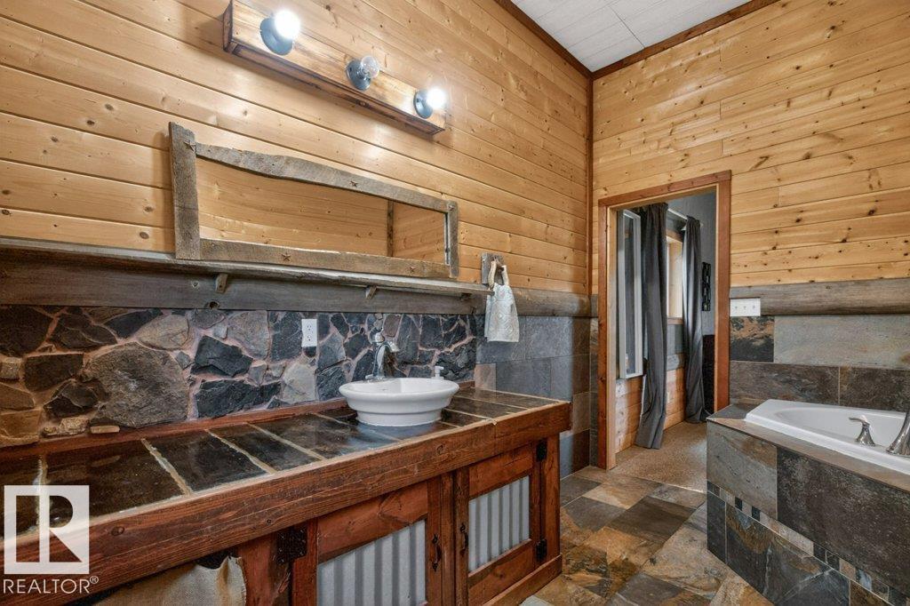 54214 RGE ROAD 53 - 22