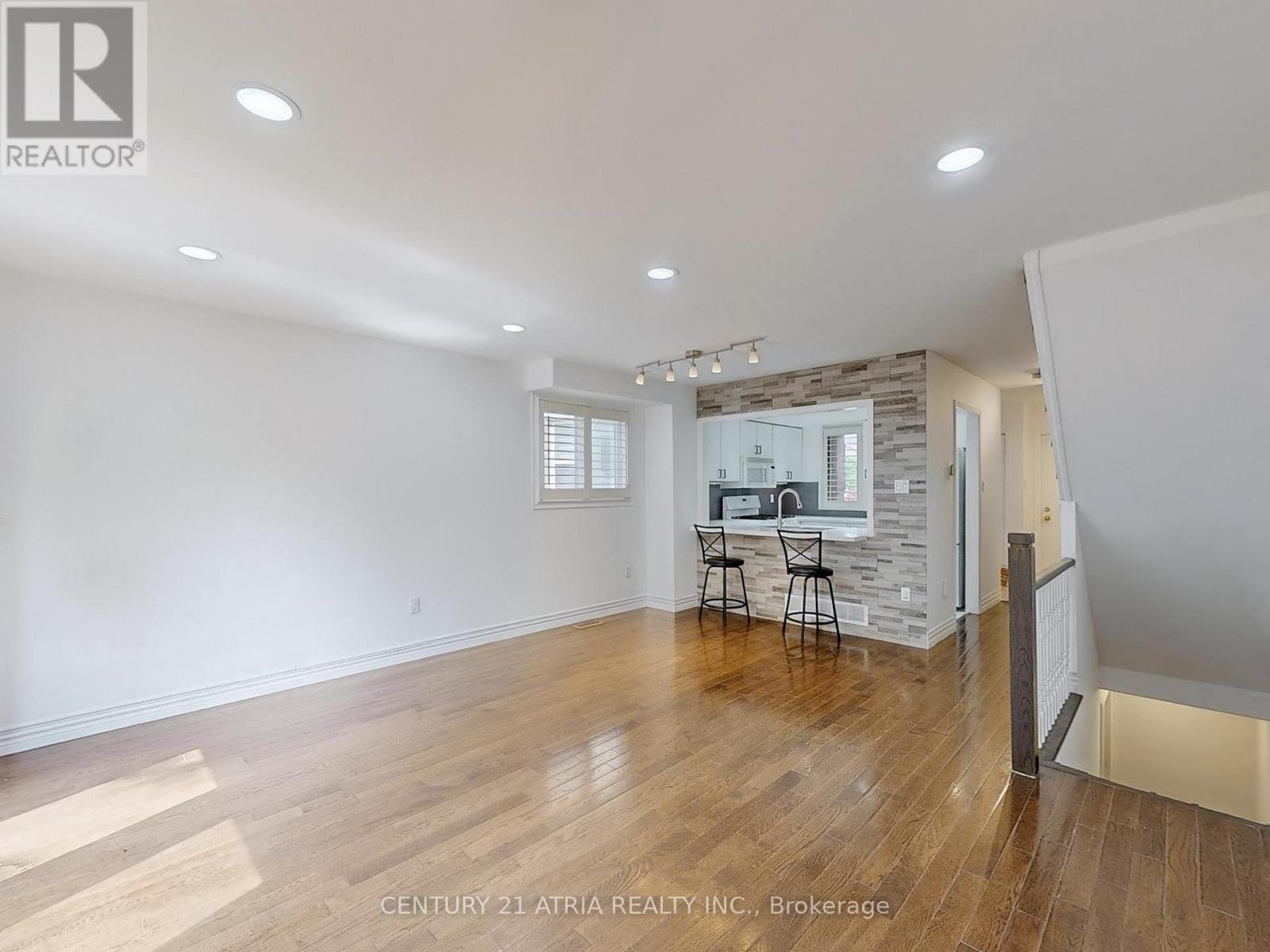 1366 TREELAND STREET - 10